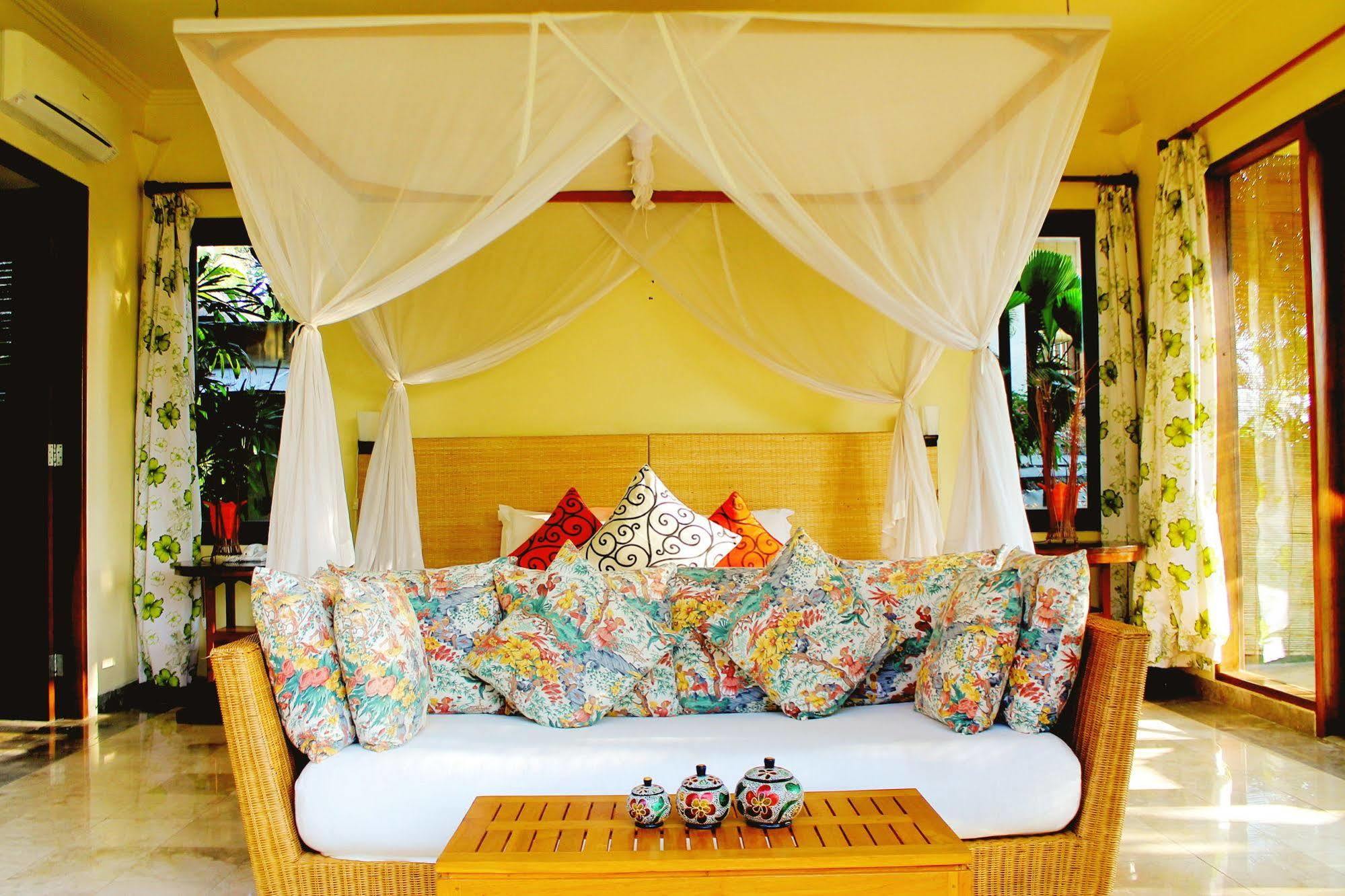 Gayatri Ubud Exterior foto